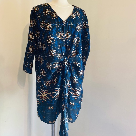 Nu New York Dress - Picture 3 of 9